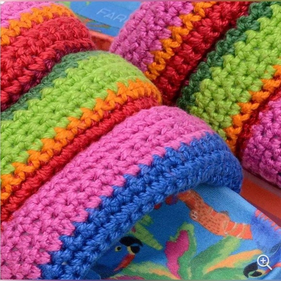 Farm Rio EUC Blue Macaw Crochet Anatomic Platform Slide Sandal with box Size 8 - Picture 4 of 13